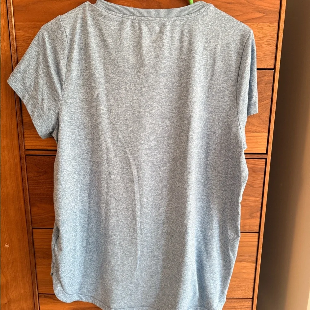 Athleta Uptempo tee size L - Picture 4 of 8